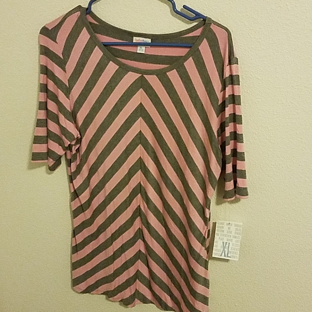 LuLaRoe Gigi size XL